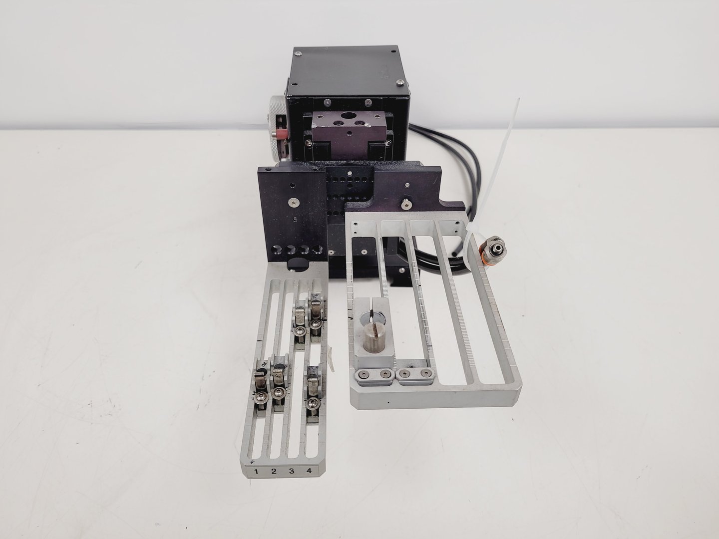 Image of Biodot XYZ3200 Liquid Handler Dispense System Lab Spares/Repairs