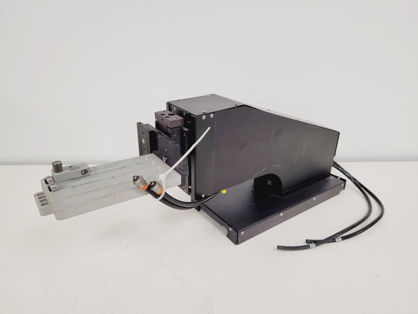 Image of Biodot XYZ3200 Liquid Handler Dispense System Lab Spares/Repairs
