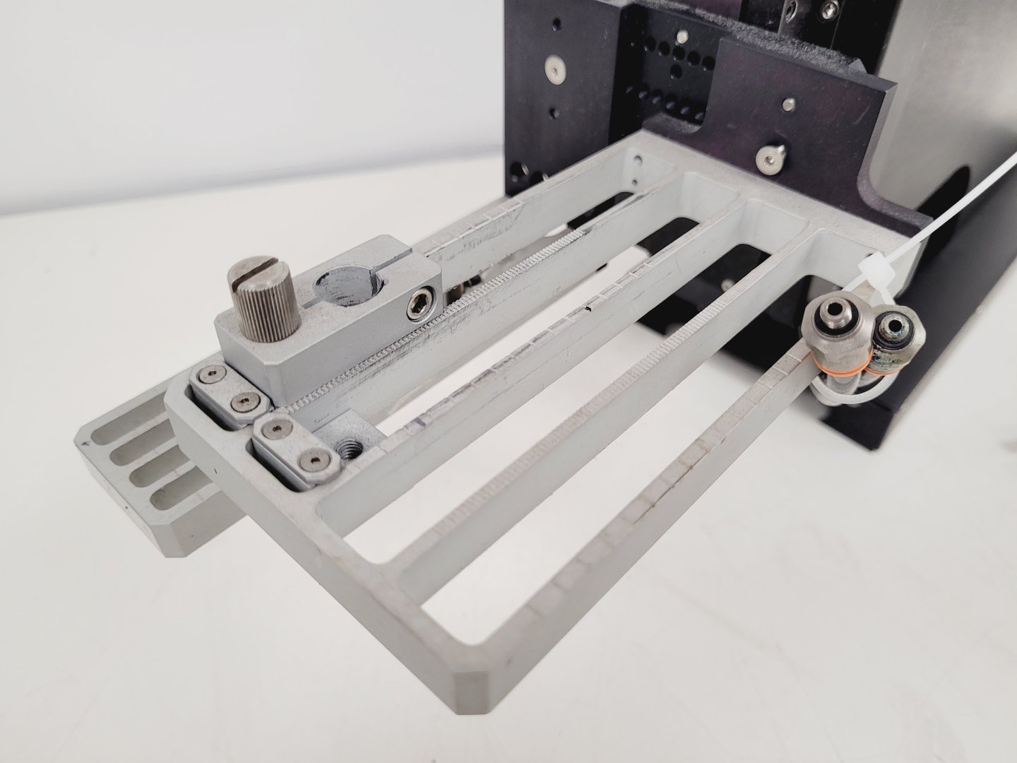 Image of Biodot XYZ3200 Liquid Handler Dispense System Lab Spares/Repairs