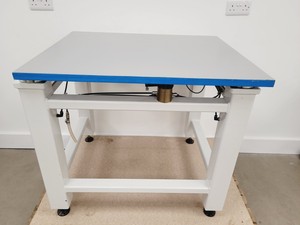 Thumbnail image of Fabreeka Vibration Isolation Table 92x80x81cm LWH Lab