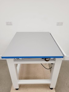 Thumbnail image of Fabreeka Vibration Isolation Table 92x80x81cm LWH Lab