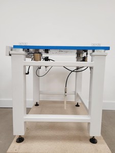 Thumbnail image of Fabreeka Vibration Isolation Table 92x80x81cm LWH Lab