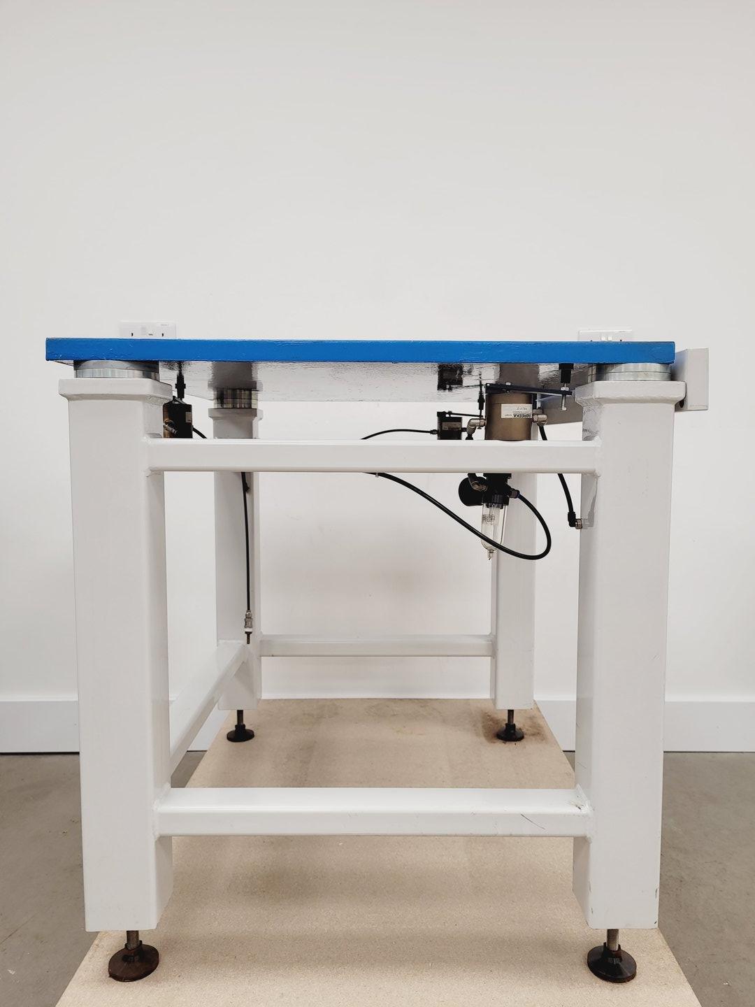 Image of Fabreeka Vibration Isolation Optics Table 92x80x81cm LWH Lab