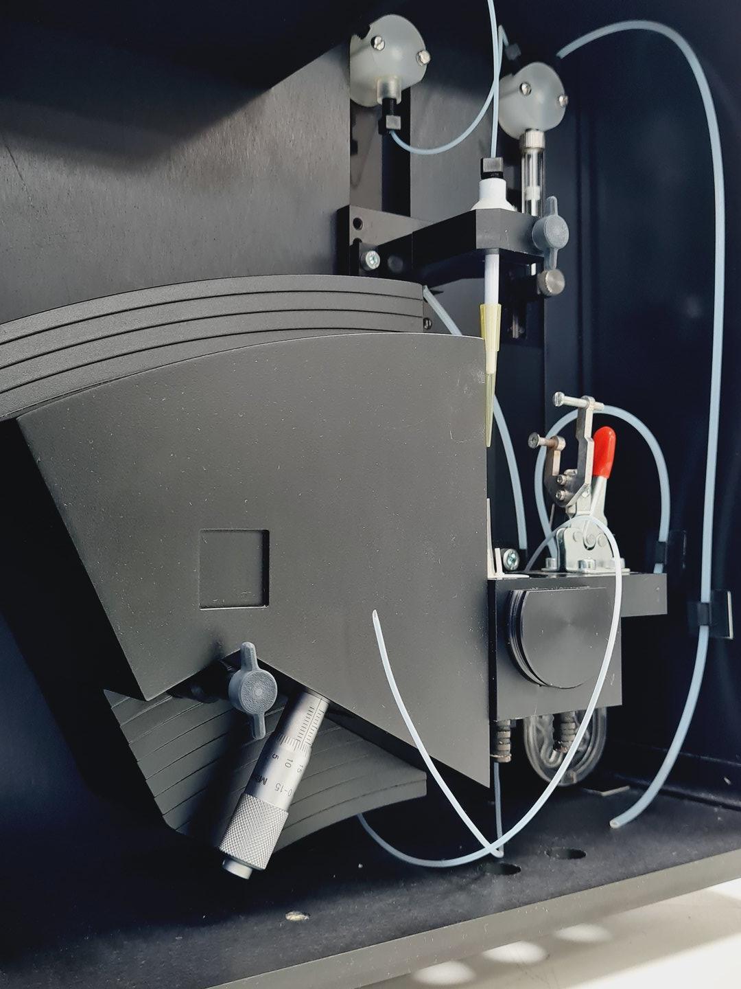 Image of Eco Chemie BV Metrohm Autolab SPR Biosensor Instrument with Software & Manual