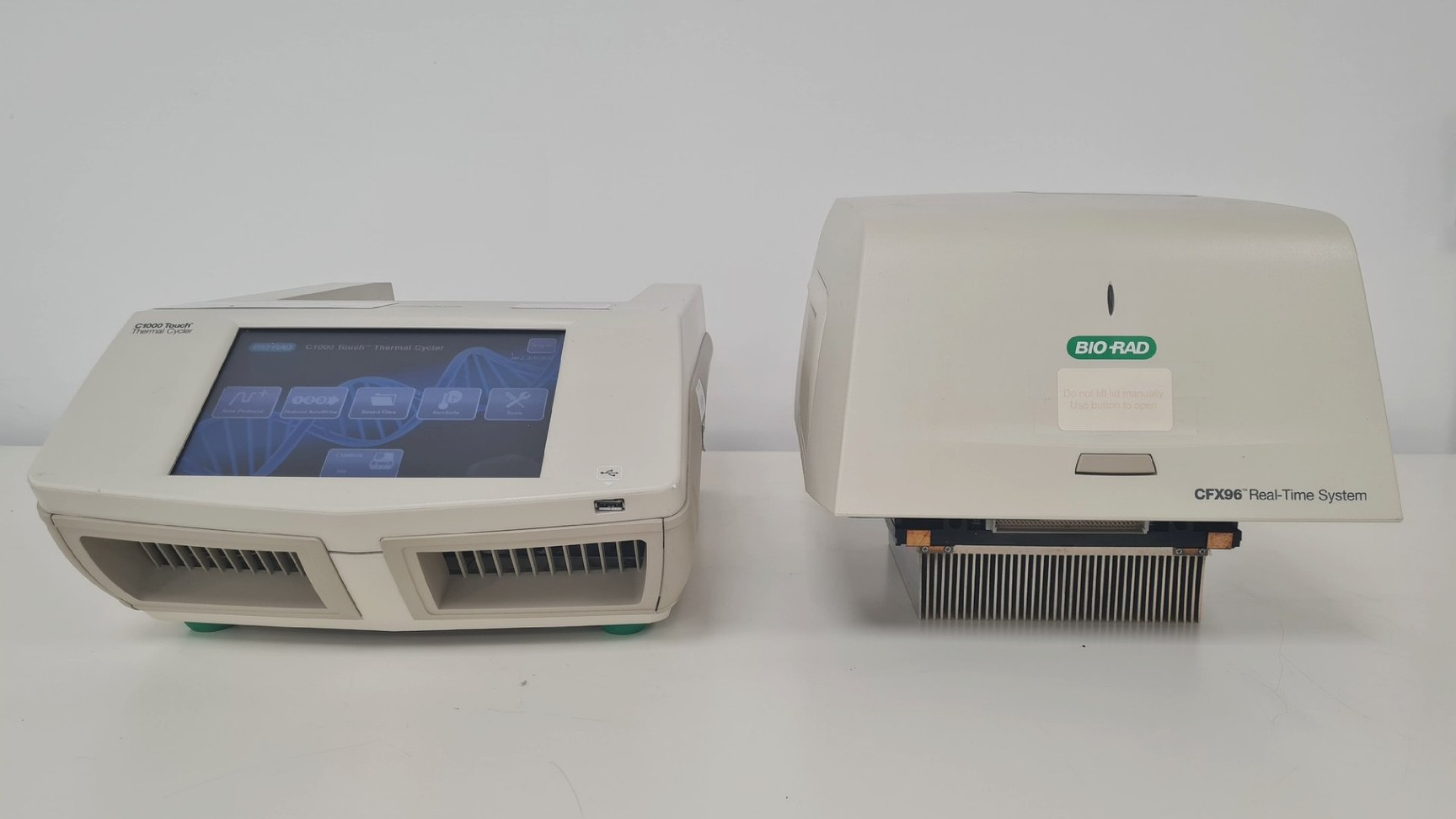 Image of Bio-Rad C1000 Touch Thermal Cycler + CFX96 Real Time System Lab