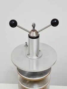 Thumbnail image of Shelf Chamber for Freeze Dryer Lab