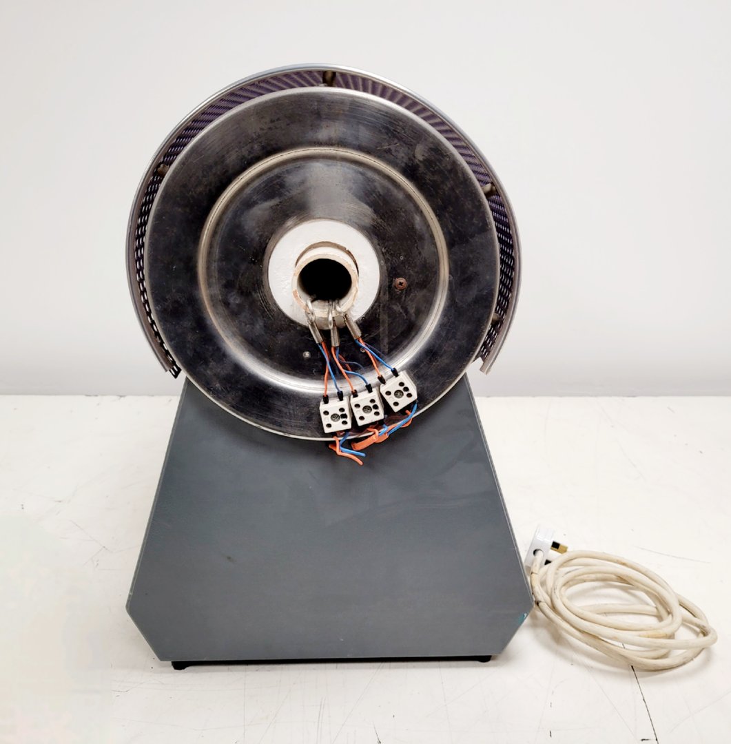 Image of Pyrotherm Three-Zone Tube Furnace Lab