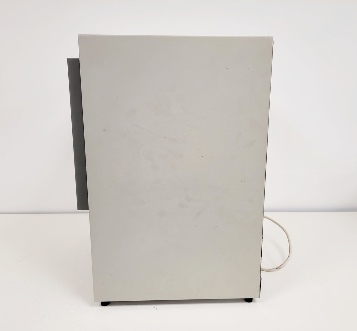 Image of Carbolite ELF 10/6 Muffle Furnace lab