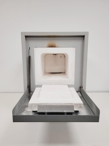 Thumbnail image of Carbolite ELF 10/6 Muffle Furnace lab