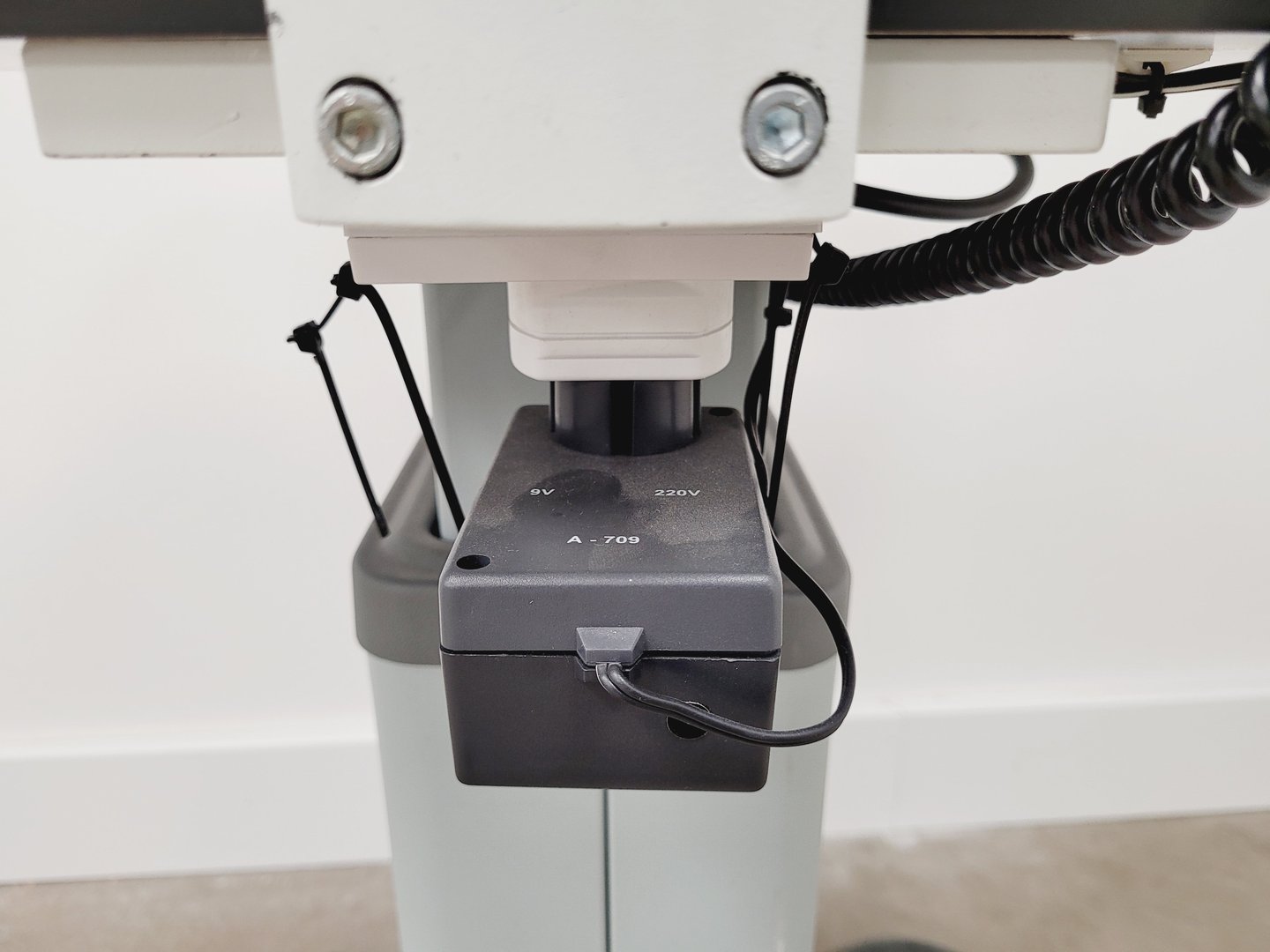 Image of Keratometer  Model - IT Slit Lamp with F.I.S.O. New Hercules Table/Stand  Lab