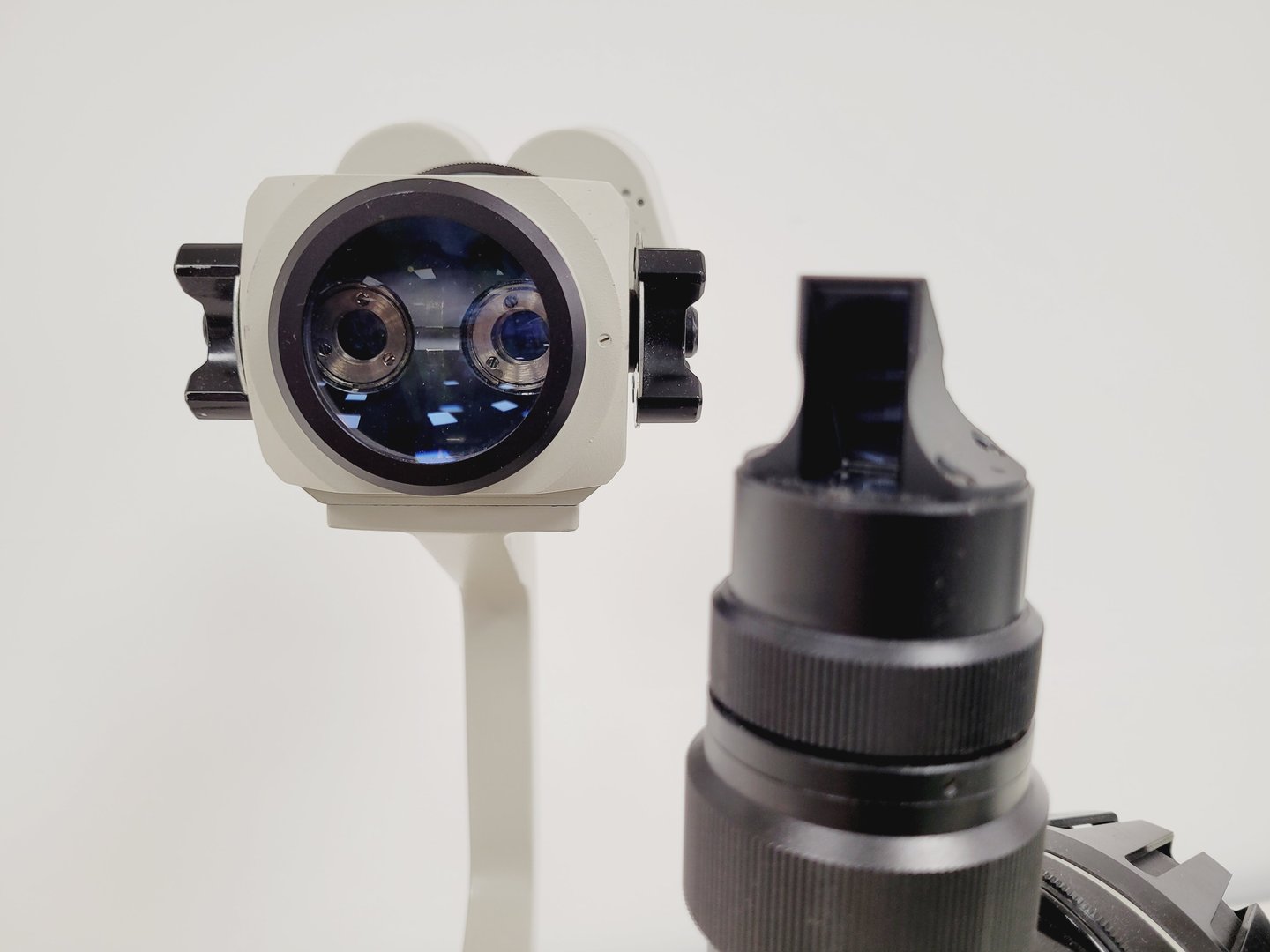 Image of Topcon SL-2E Slit Lamp with Topcon ATE-600 Table/Stand Lab