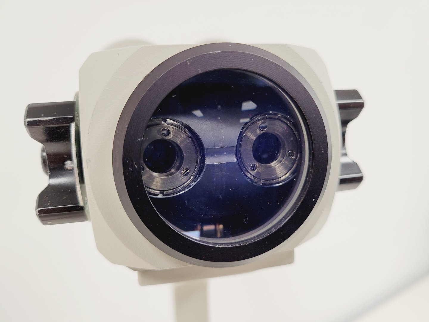 Image of Topcon SL-2E Slit Lamp with Topcon ATE-600 Table/Stand Lab