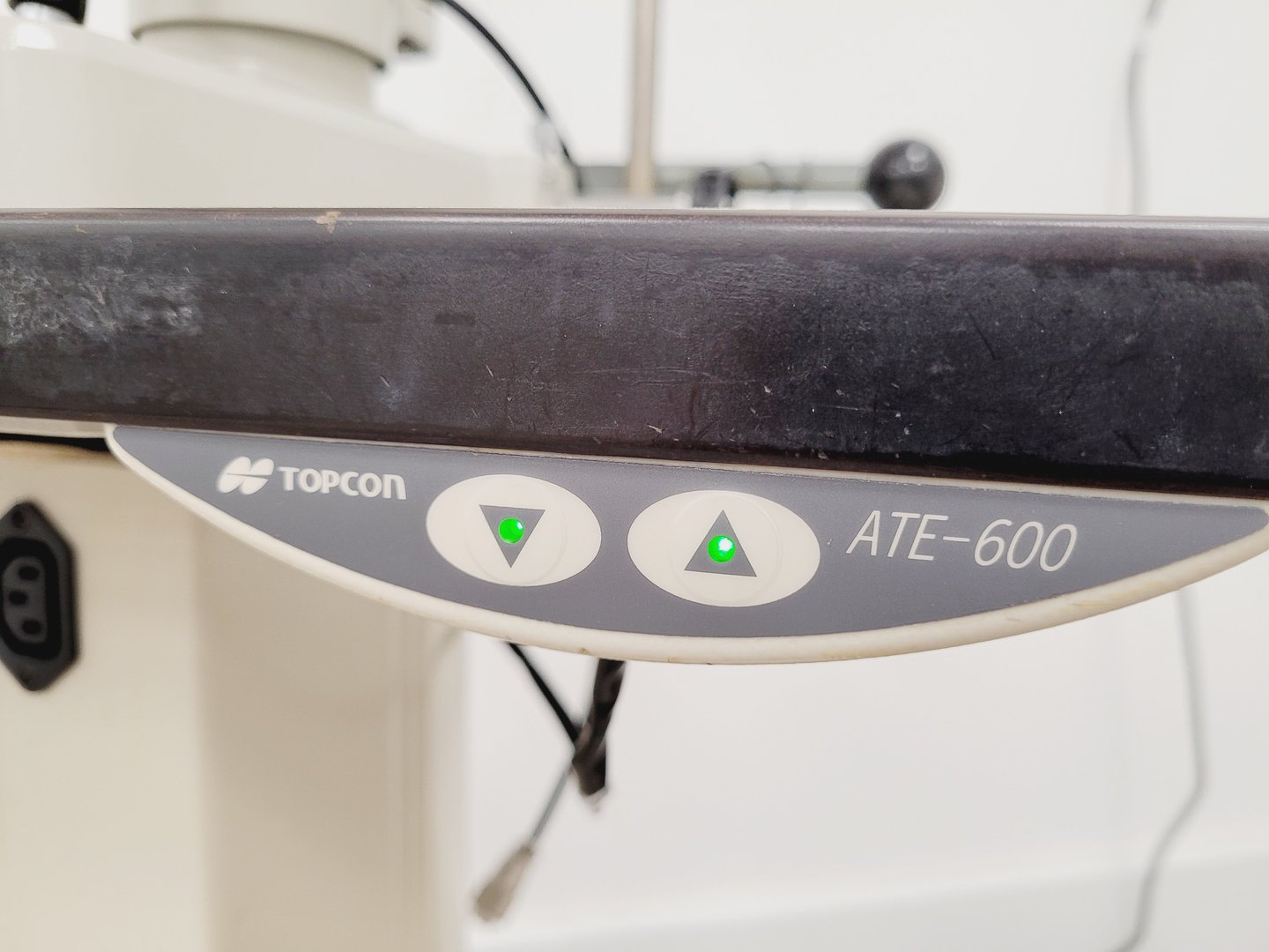 Image of Topcon SL-2E Slit Lamp with Topcon ATE-600 Table/Stand Lab