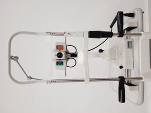 Thumbnail image of C.L.O.M. SRL Slit Lamp 2 Position Keratometer with Hanson T-100 Table Lab