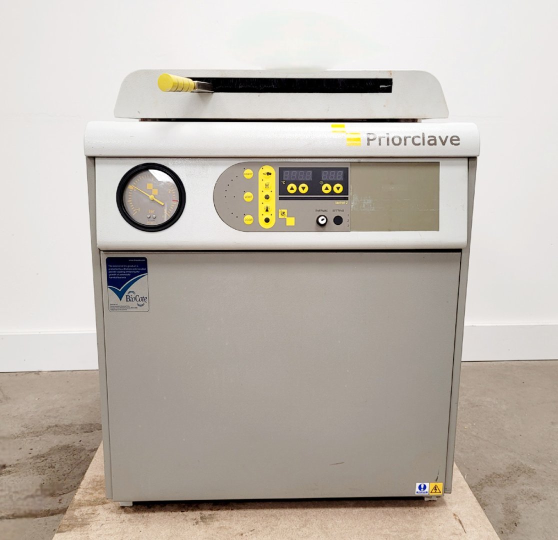 Image of Priorclave Model PS/QCS/SV100 Top Loading Autoclave Lab