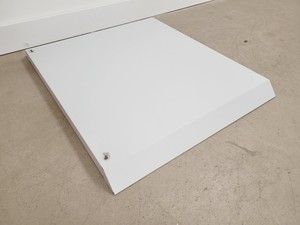 Thumbnail image of Bruker D8 Advance Powder X-Ray Diffractometer XRD Spares or Repairs