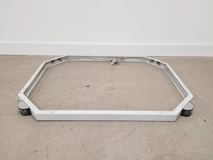 Thumbnail image of Bruker D8 Advance Powder X-Ray Diffractometer XRD Spares or Repairs