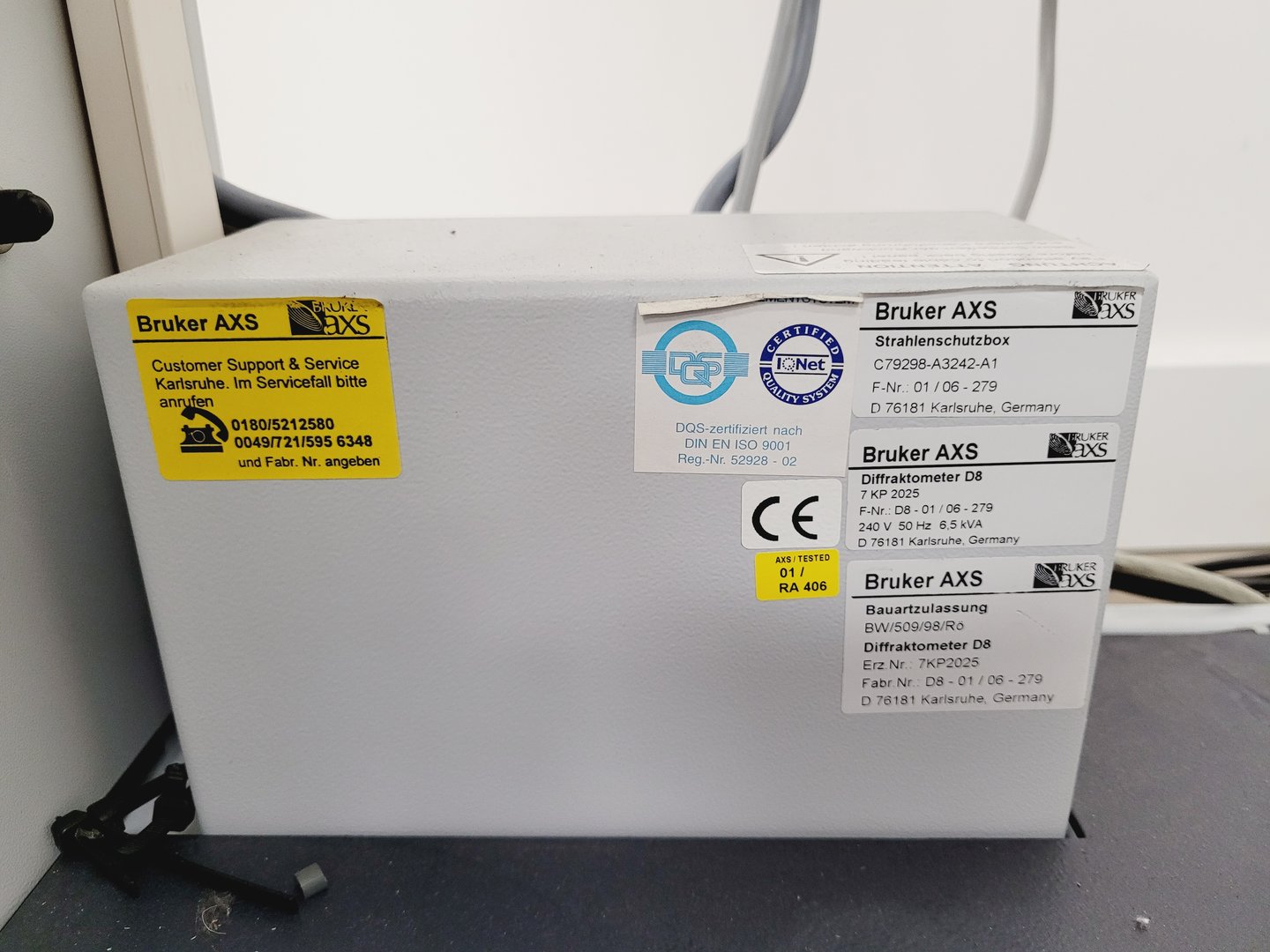 Image of Bruker D8 Advance Powder X-Ray Diffractometer XRD Spares or Repairs