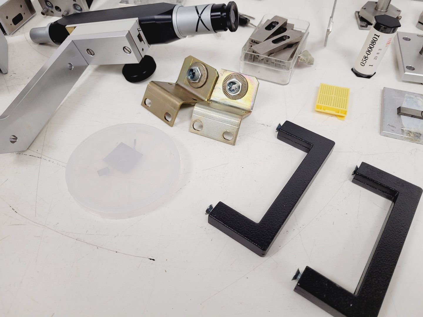 Image of Bruker D8 Advance Powder X-Ray Diffractometer XRD Spares or Repairs