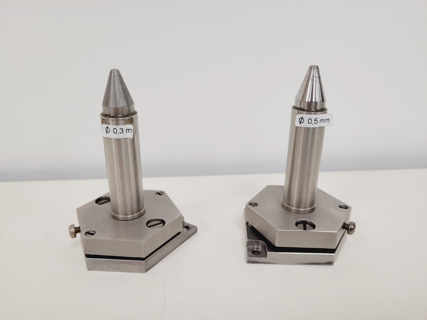 Image of Bruker D8 Advance Powder X-Ray Diffractometer XRD Spares or Repairs