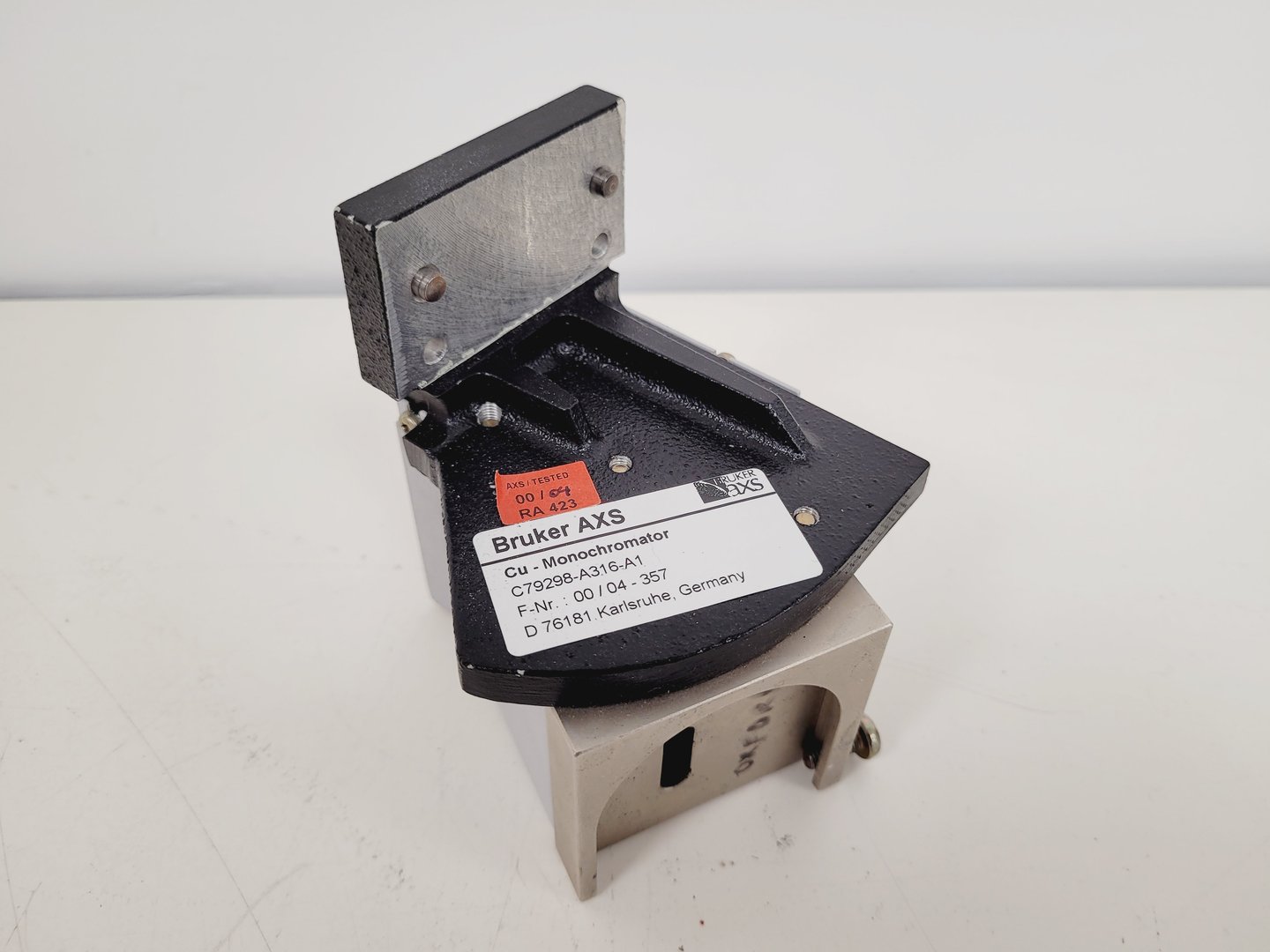 Image of Bruker D8 Advance Powder X-Ray Diffractometer XRD Spares or Repairs