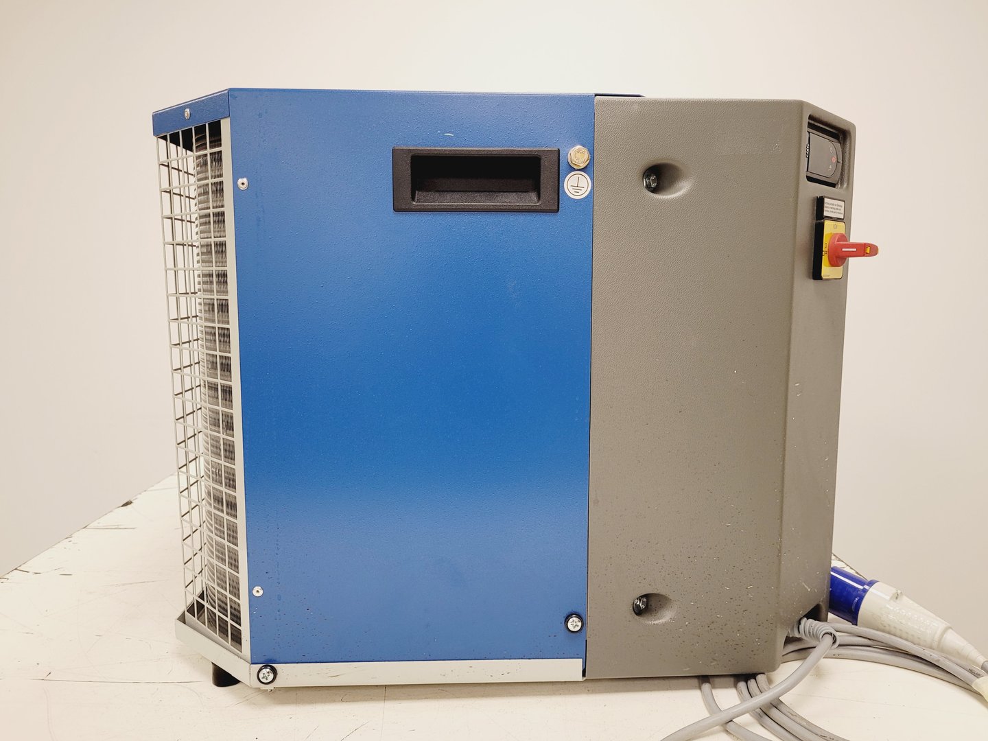 Image of Bruker D8 Advance Powder X-Ray Diffractometer XRD Spares or Repairs