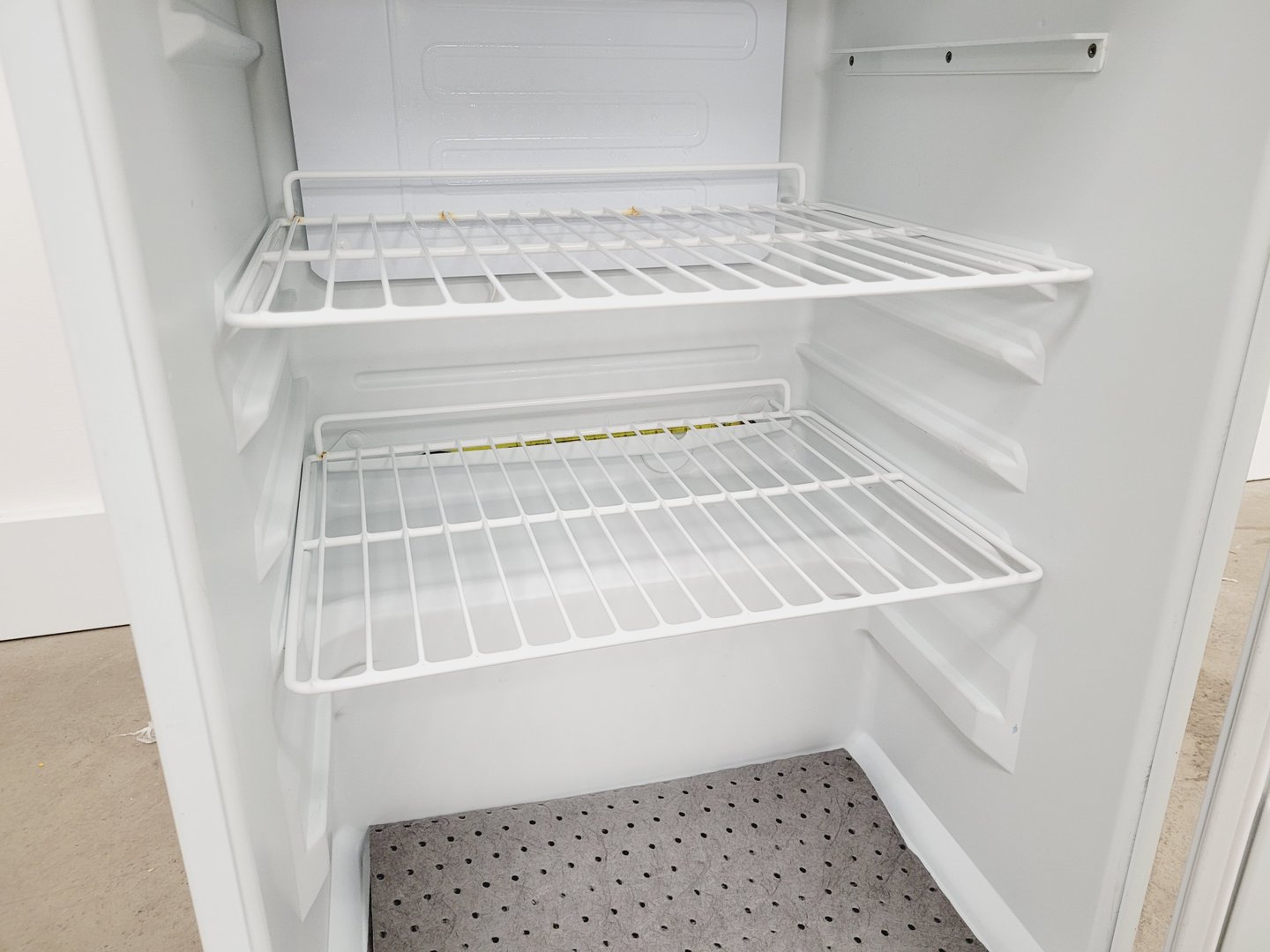 Image of LEC Technical LR502 Laboratory Refrigerator Fridge Lab