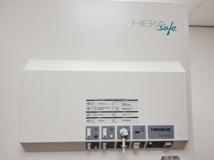 Thumbnail image of Thermo Scientific Heraeus HS 12 Biological Class 2 Safety Cabinet Lab