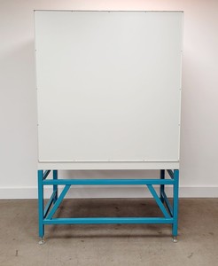 Thumbnail image of Thermo Scientific Heraeus HS 12 Biological Class 2 Safety Cabinet Lab