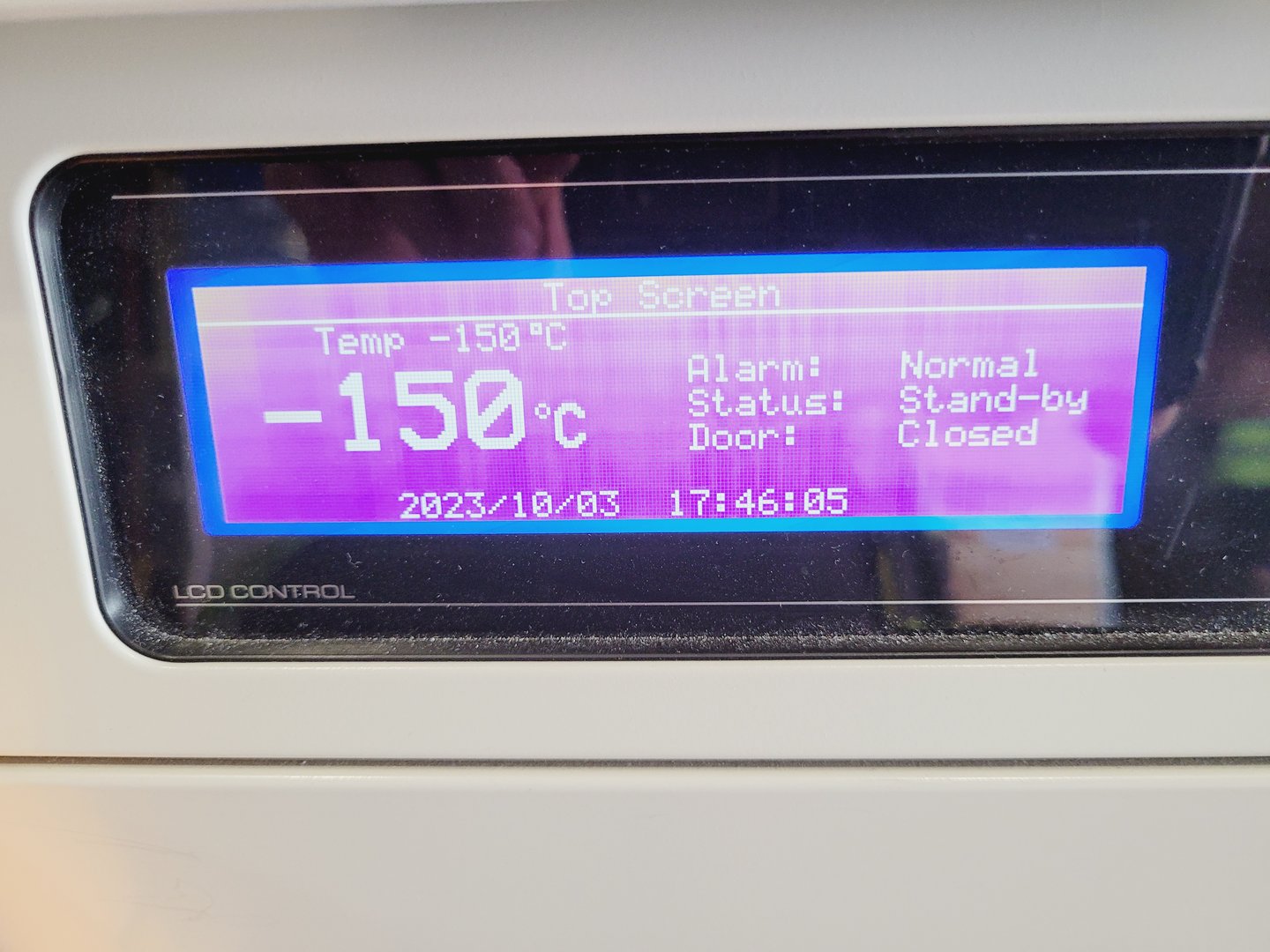 Image of PHCBI Ultra Low Temperature -150˚C Freezer MDF-C2156VAN VIP Series Lab