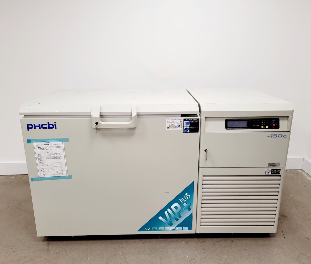 Image of PHCBI Ultra Low Temperature -150˚C Freezer VIP Series  MDF-C2156VAN Lab