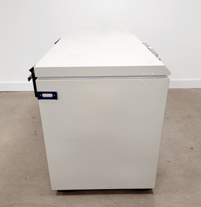 Thumbnail image of PHCBI Ultra Low Temperature -150˚C Freezer VIP Series  MDF-C2156VAN Lab