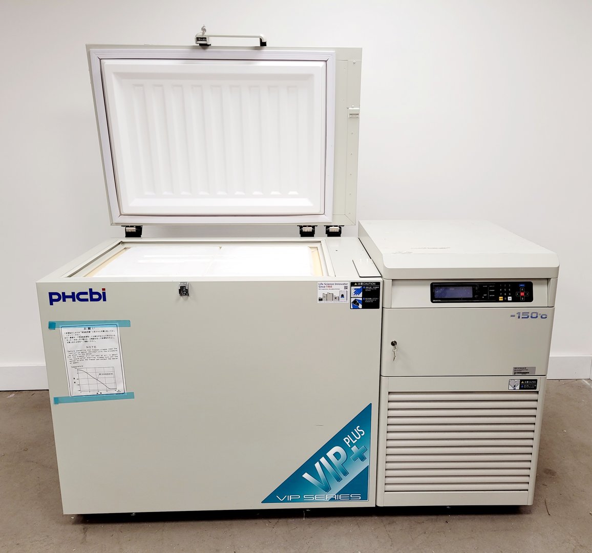 Image of PHCBI Ultra Low Temperature -150˚C Freezer VIP Series  MDF-C2156VAN Lab