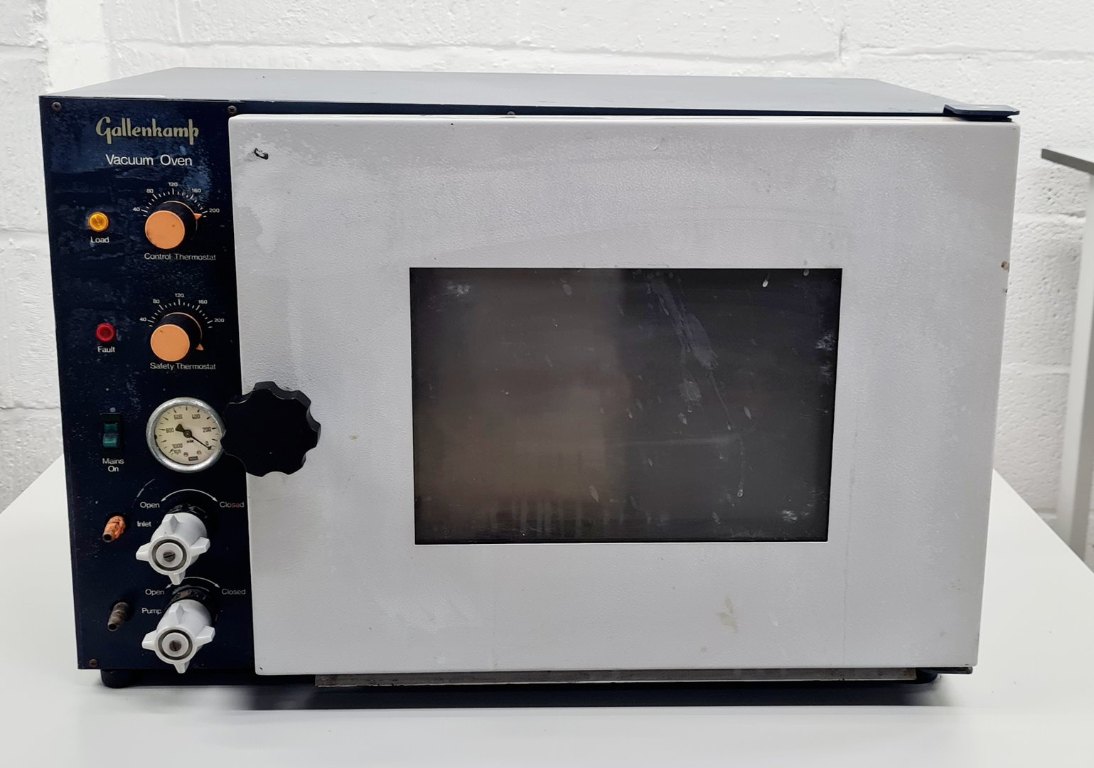 Image of Gallenkamp OVL570 010J Benchtop Laboratory Vacuum Oven Lab Spares/Repairs
