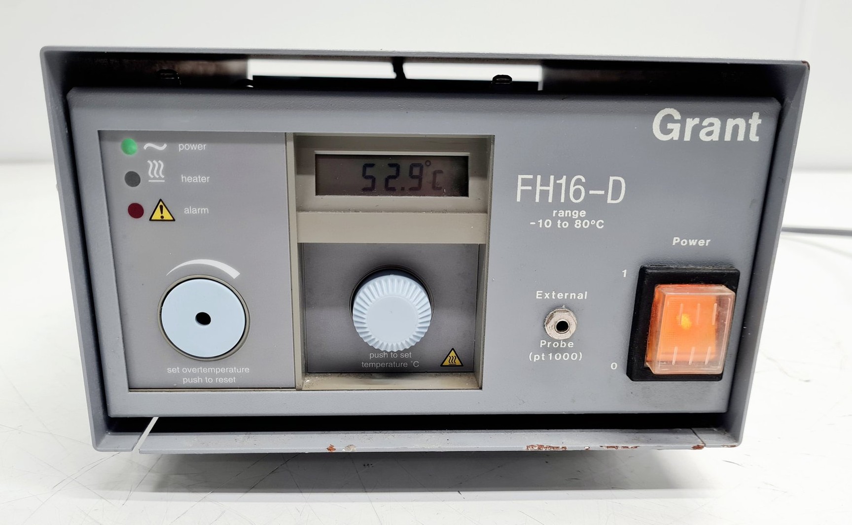 Image of Grant FH16-D Digital Flow Heater Lab