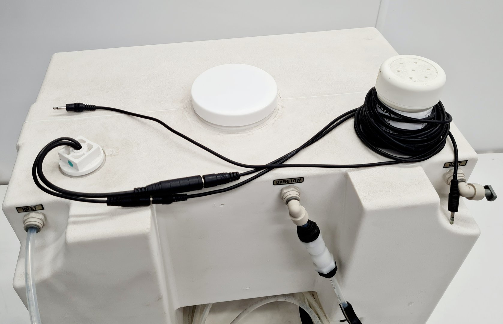 Image of ELGA PureLab Ultra Ionic Water Purification System & 75L Reservoir Lab