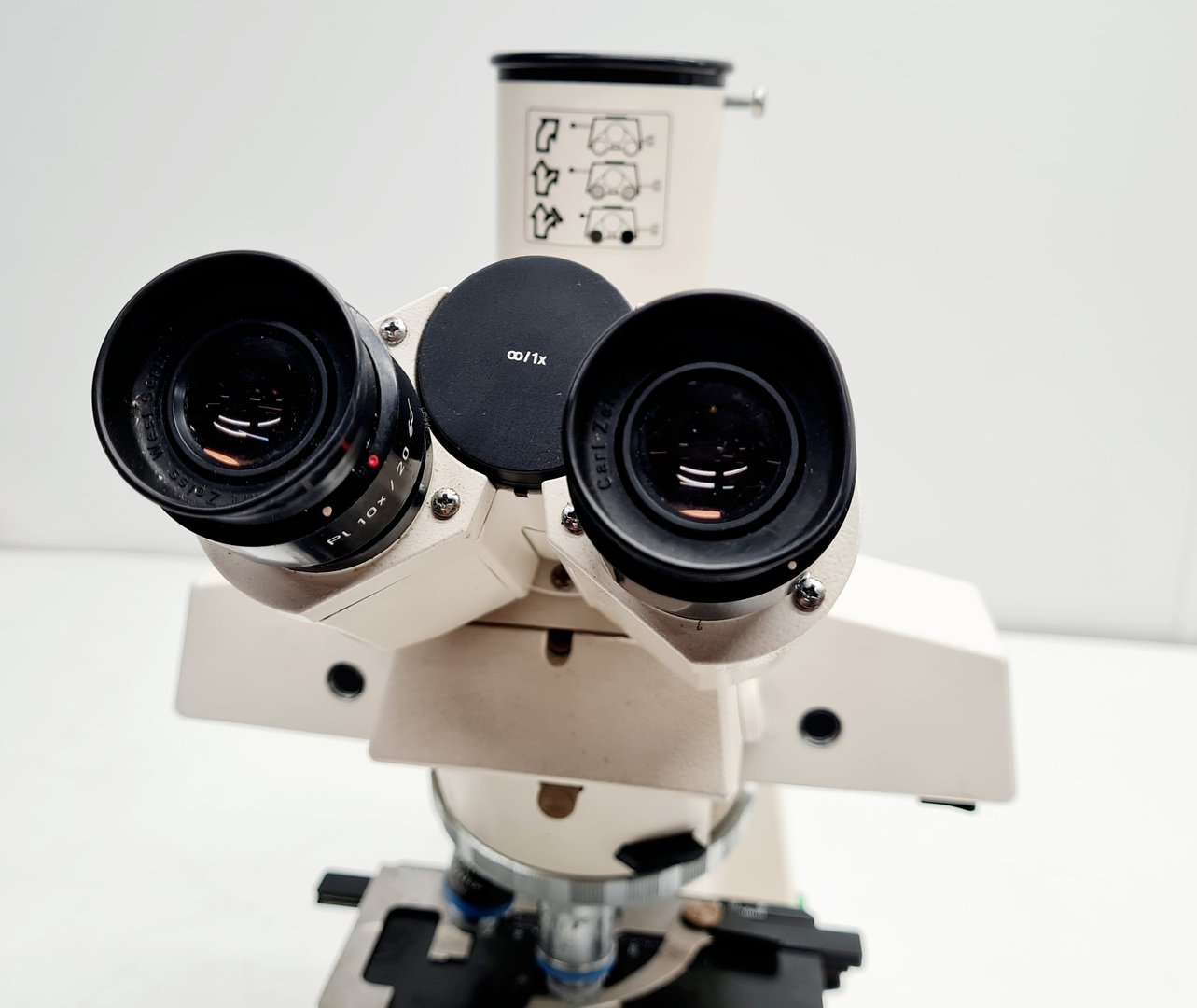 Image of Carl Zeiss Axioskop EL Einsatz Microscope w/ 3 Objectives ACHROSTIGMAT Epiplan