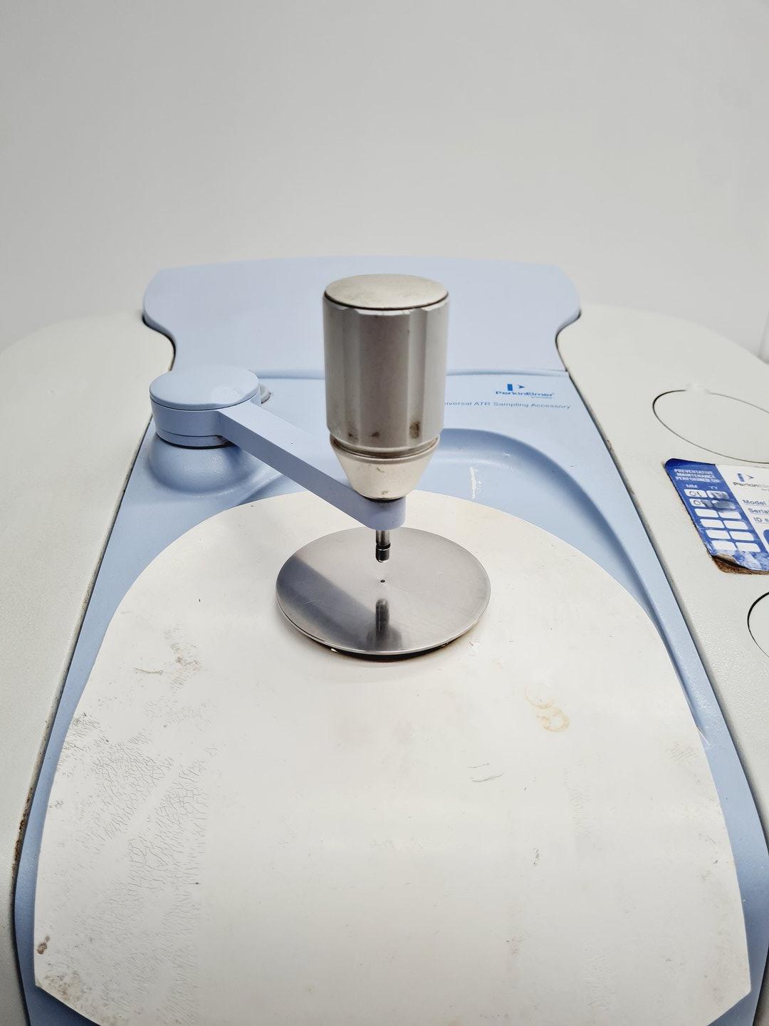 Image of Perkin Elmer Spectrum 100 FT-IR Spectrophotometer  Lab