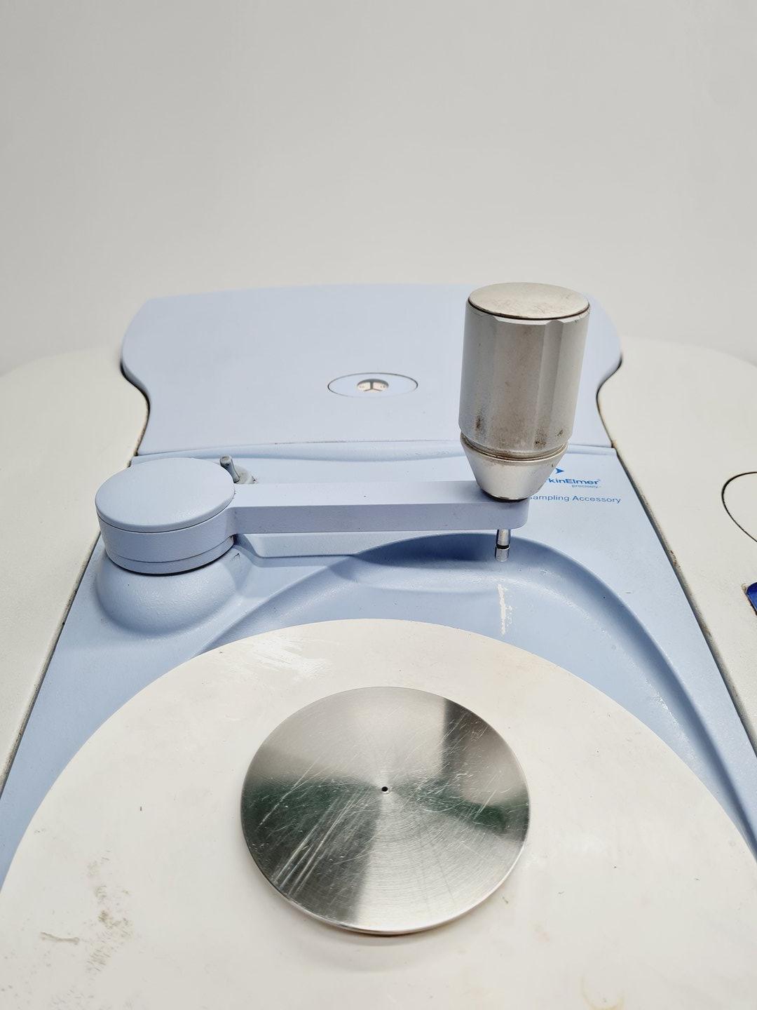 Image of Perkin Elmer Spectrum 100 FT-IR Spectrophotometer  Lab