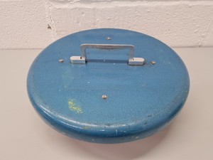 Thumbnail image of Union Carbide Liquid Nitrogen Refrigerator Storage Dewar Lab
