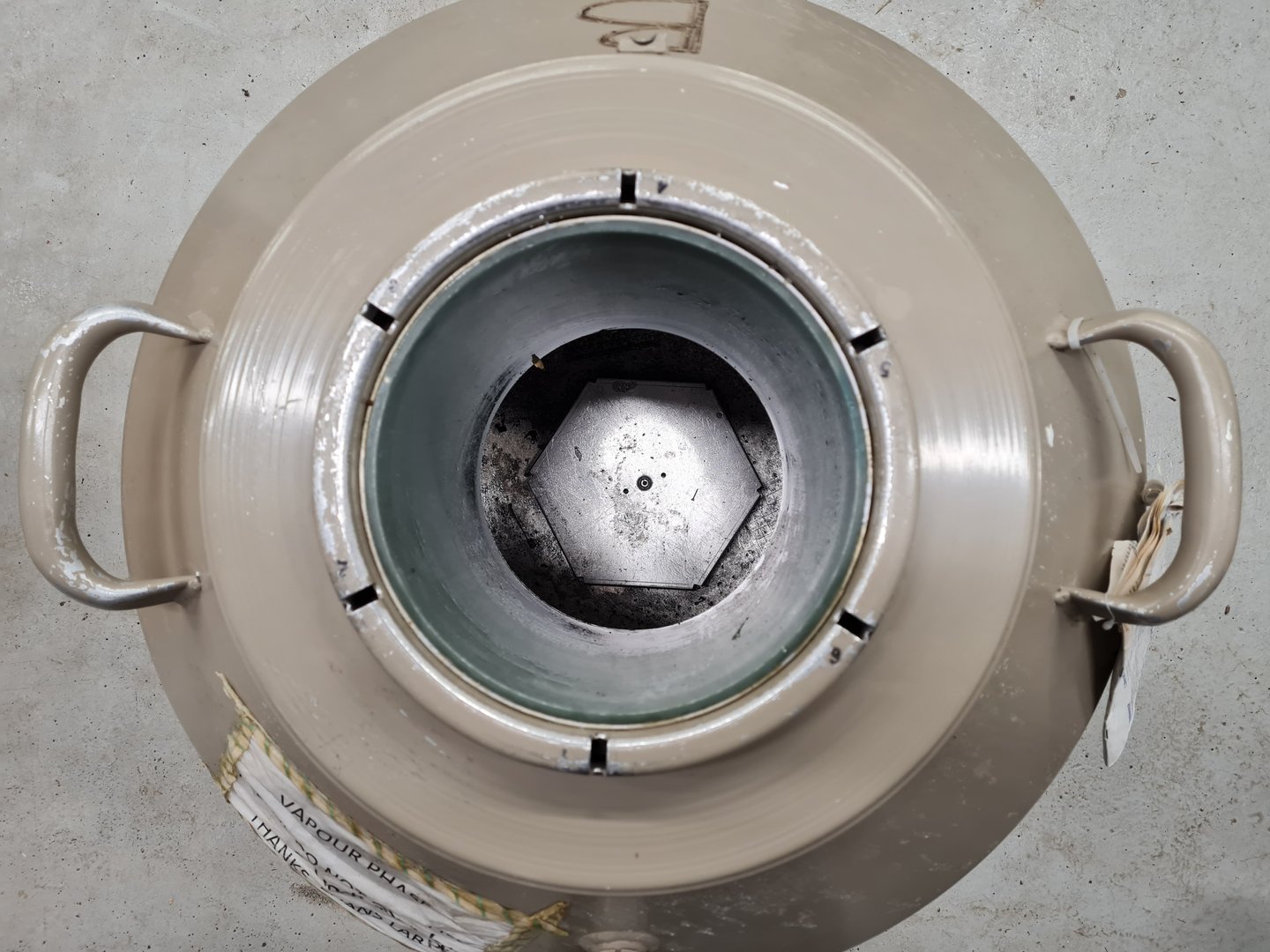 Image of Jencons-PLS Taylor Wharton Model 4800RS Liquid Nitrogen Dewar Lab