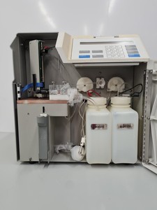 Thumbnail image of YSI 2300D 230V STAT Plus Glucose Lactate Analyzer Lab