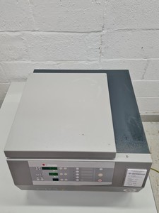 Thumbnail image of Jouan CR3i Benchtop Centrifuge with T40 Rotor Lab Spares/Repairs