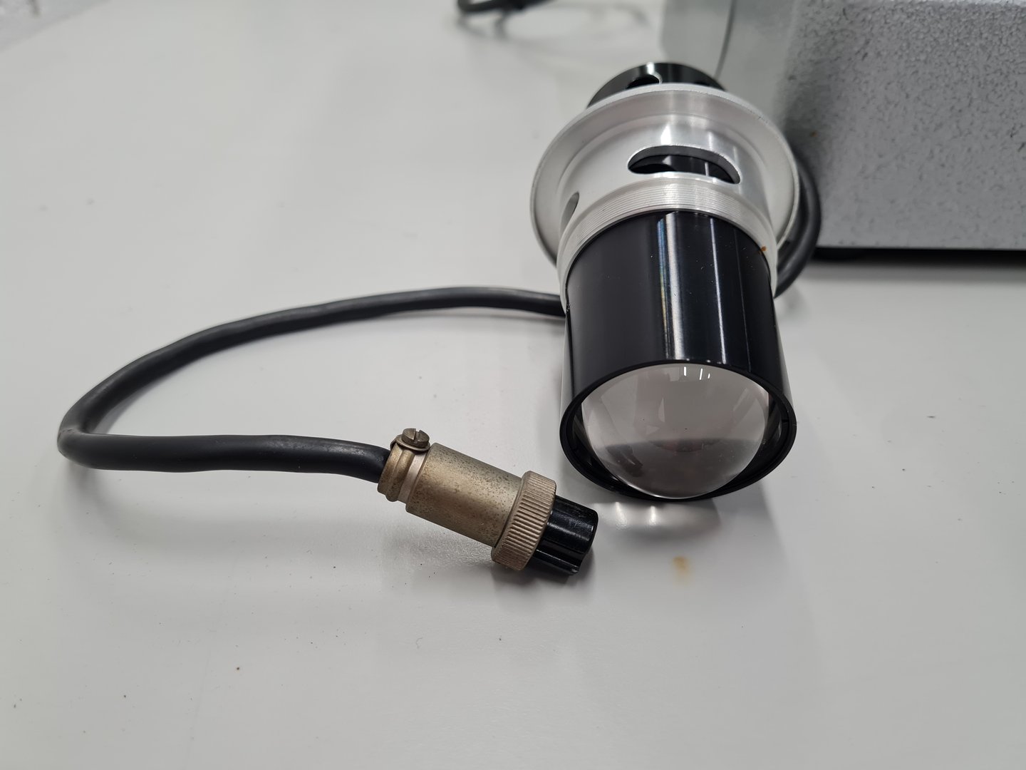 Image of Nikon Apophot Table Microscope with 4 x Objectives Lab Spares/Repairs