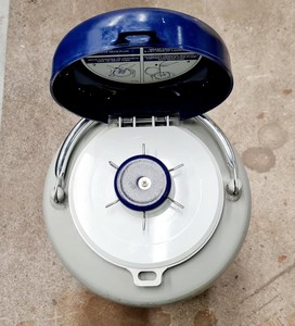 Thumbnail image of Statebourne Bio 10 Liquid Nitrogen Storage Dewar Tank Lab