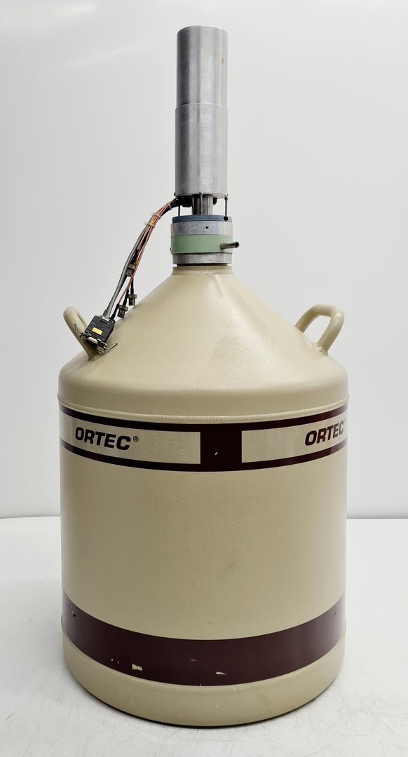 Image of Ortec Liquid Nitrogen Dewar & Canberra GC1819 Gamma Detector & 2002CSL Preamp