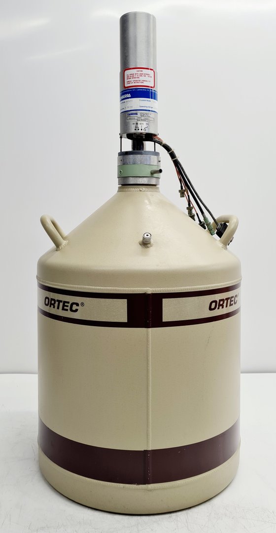 Image of Ortec Liquid Nitrogen Dewar & Canberra GC1819 Gamma Detector & 2002CSL Preamp