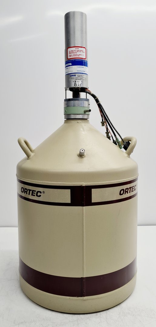 Image of Ortec Liquid Nitrogen Dewar & Canberra GC1819 Gamma Detector & 2002CSL Preamp