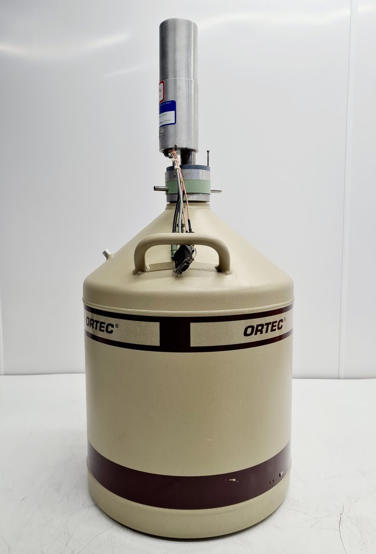Image of Ortec Liquid Nitrogen Dewar & Canberra GC1819 Gamma Detector & 2002CSL Preamp