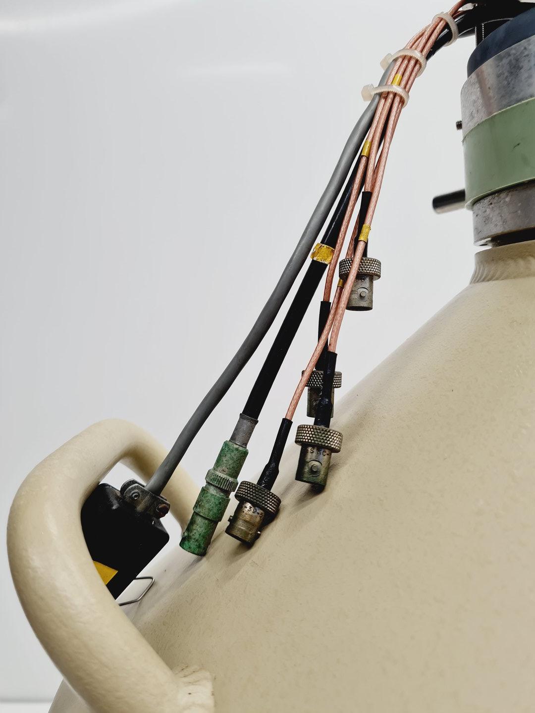 Image of Ortec Liquid Nitrogen Dewar & Canberra GC1819 Gamma Detector & 2002CSL Preamp